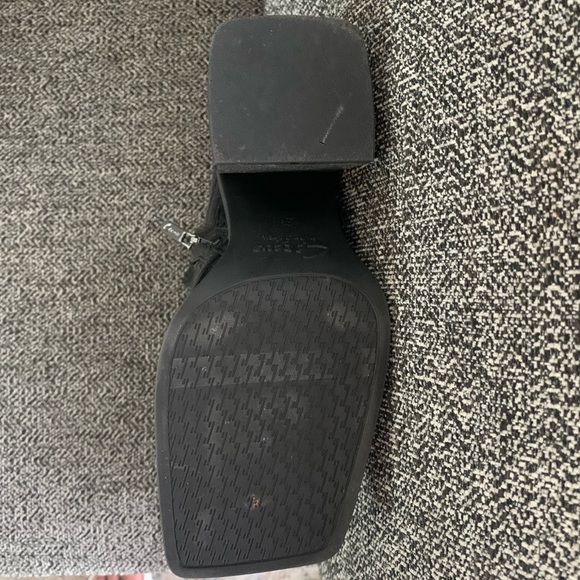 LIKE NEW Circus NY Layla Bootie by Sam Edelman - Picture 12 of 14